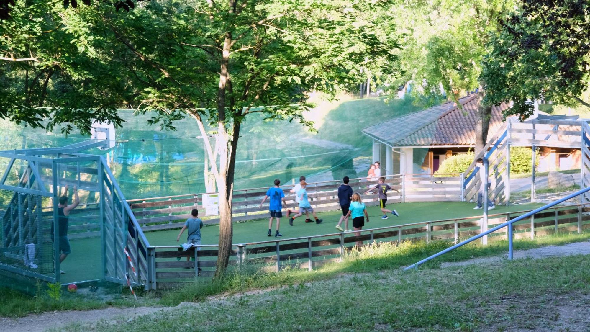 Camping Le Couriou Recoubeau-Jansac Ngoại thất bức ảnh