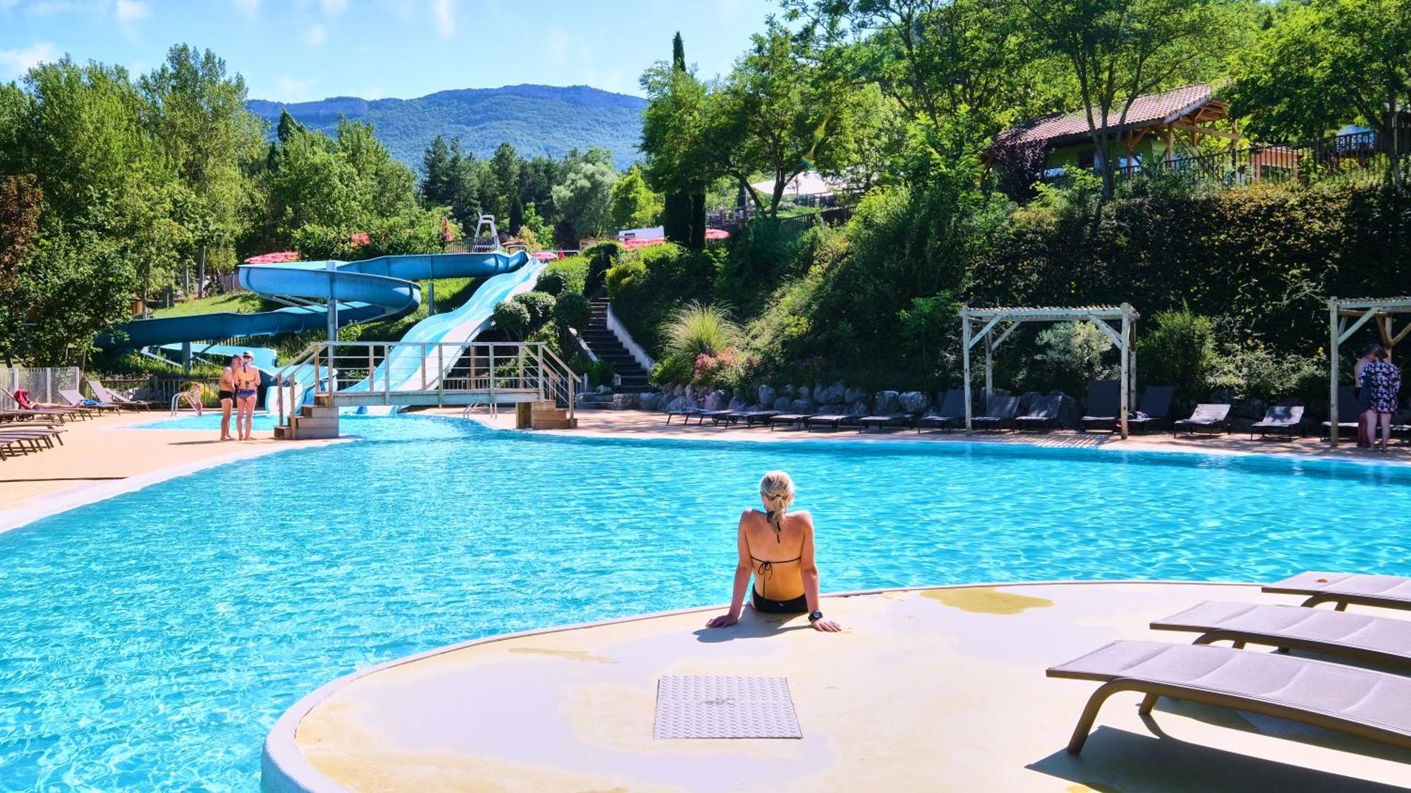 Camping Le Couriou Recoubeau-Jansac Ngoại thất bức ảnh