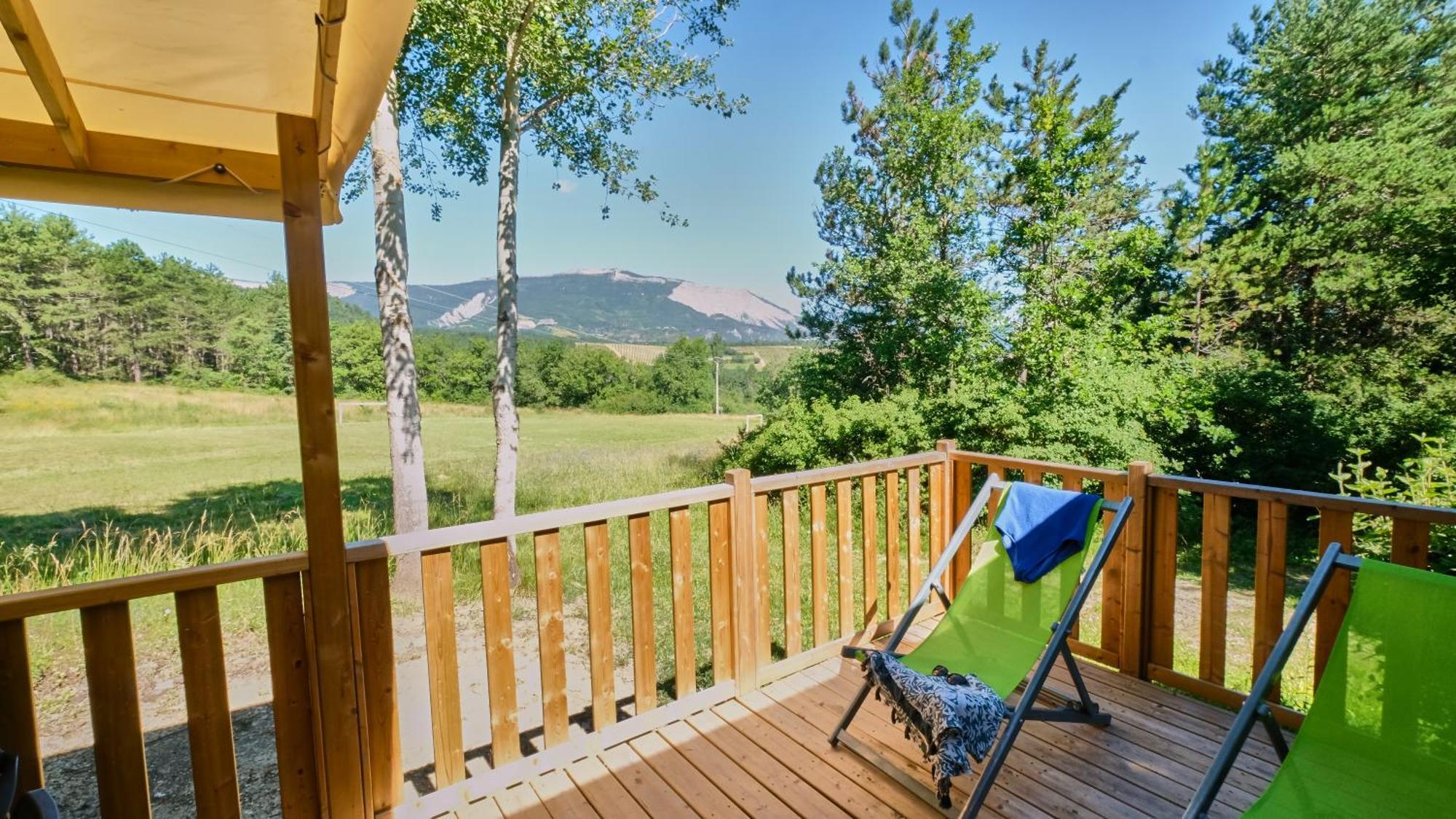 Camping Le Couriou Recoubeau-Jansac Ngoại thất bức ảnh