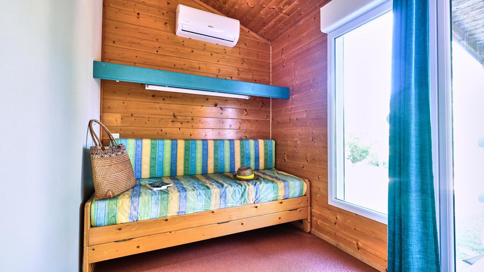 Camping Le Couriou Recoubeau-Jansac Ngoại thất bức ảnh