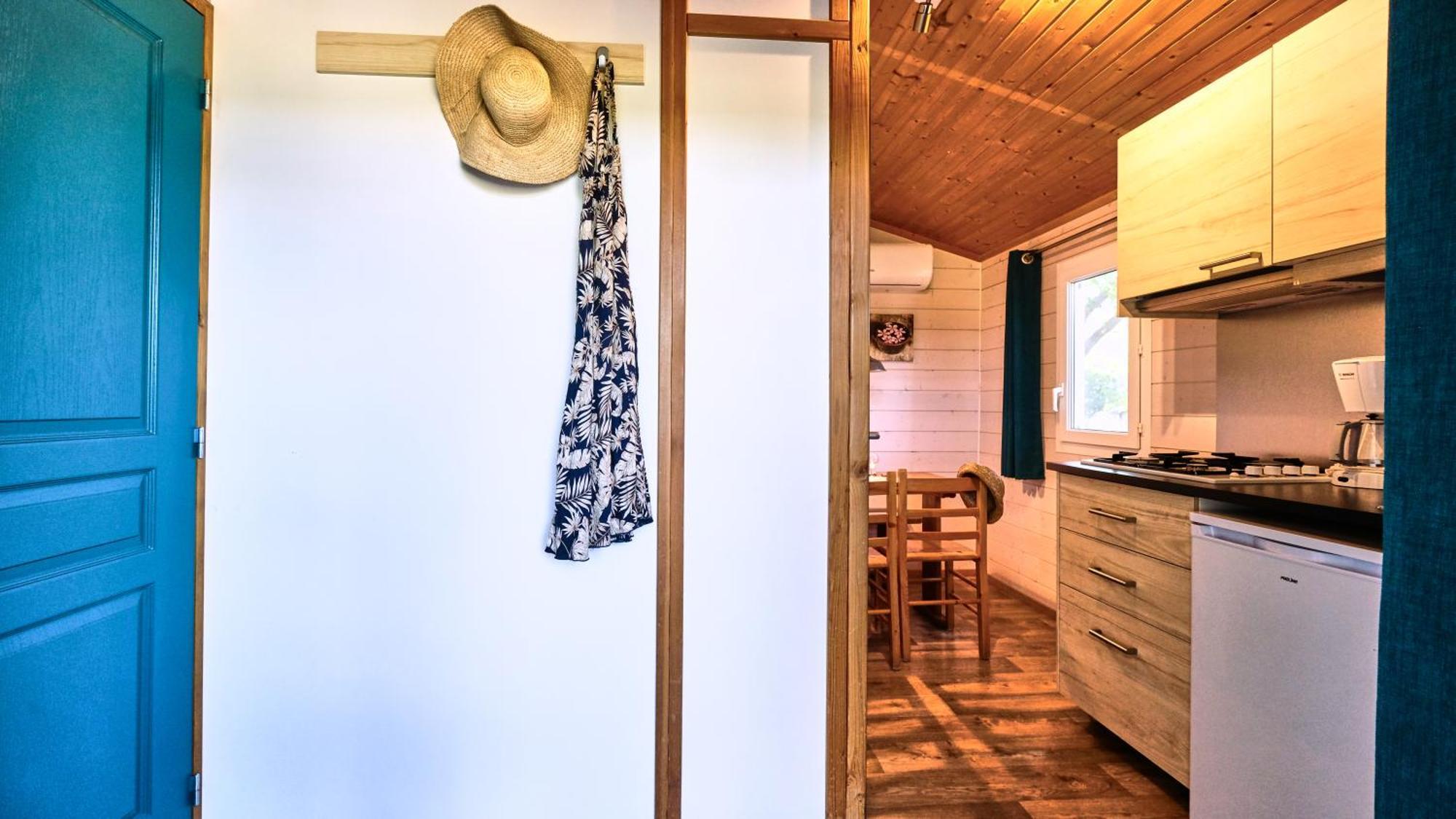 Camping Le Couriou Recoubeau-Jansac Ngoại thất bức ảnh
